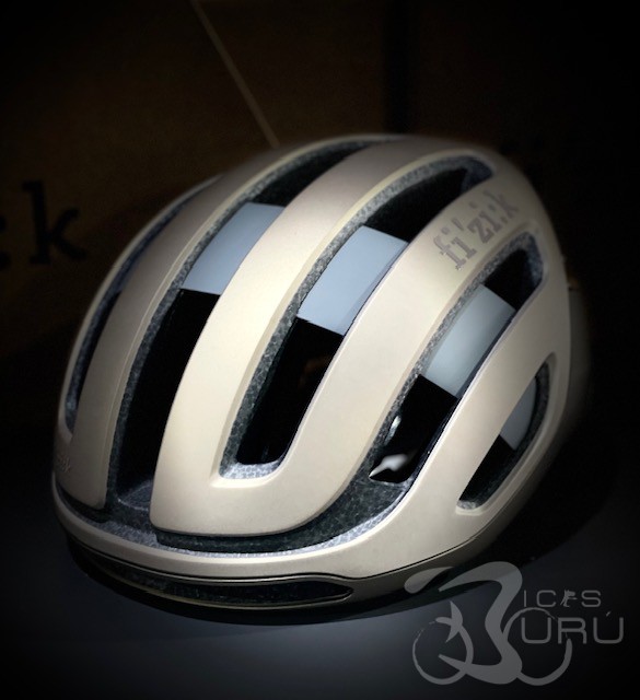 NOVEDAD CASCOS FIZIK