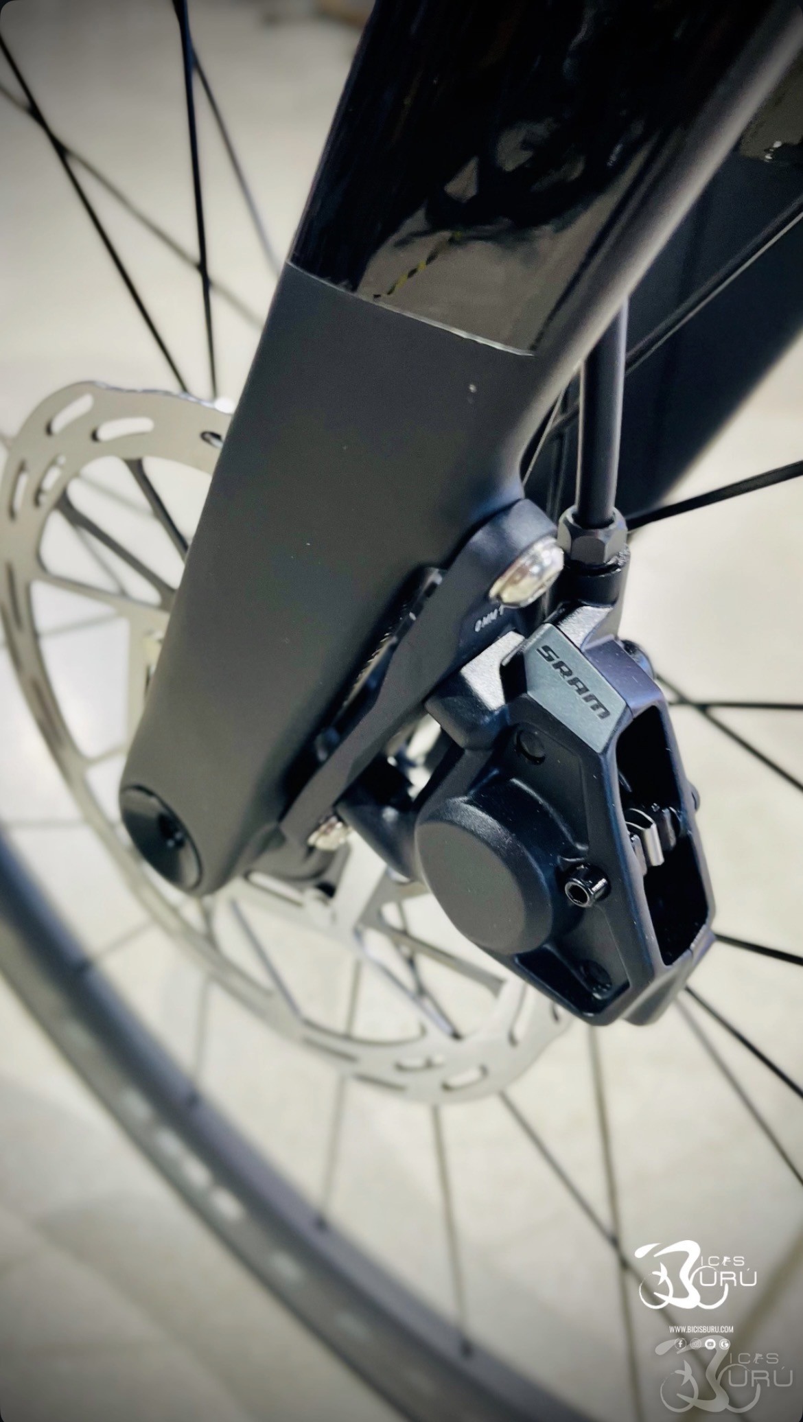 TREK MADONE SL 6 AXS Gen 8