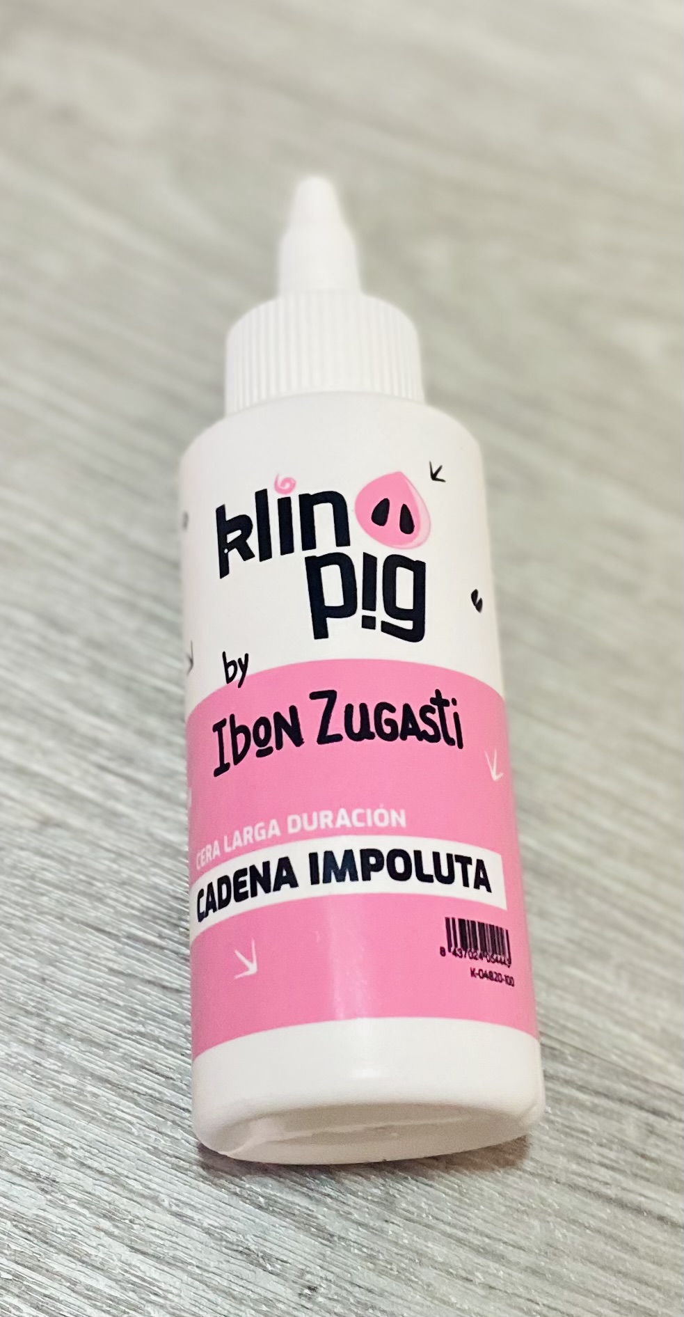 KLIN PIG by Ibon Zugasti