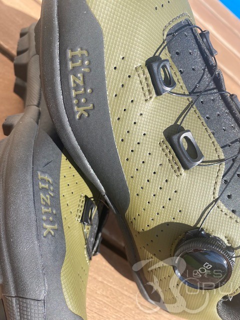 ZAPATILLAS FIZIK TERRA 2024