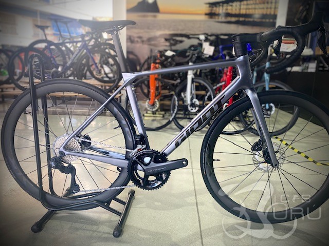 NUEVA GIANT TCR 2025