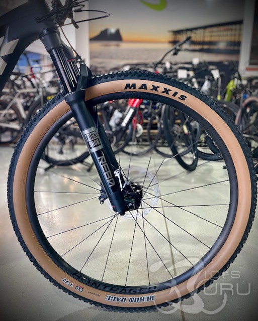 TREK SUPERCALIBER  SL 9.6   2026