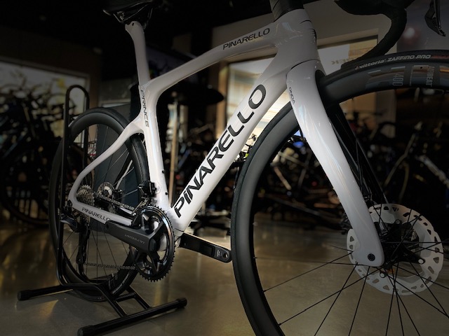 PINARELLO PRINCE ULTEGRA DI2 12V