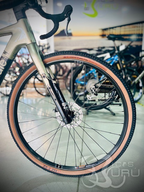 CANNONDALE TOPSTONE  CARBON 4