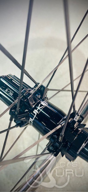RUEDAS DUKE STRADA 48