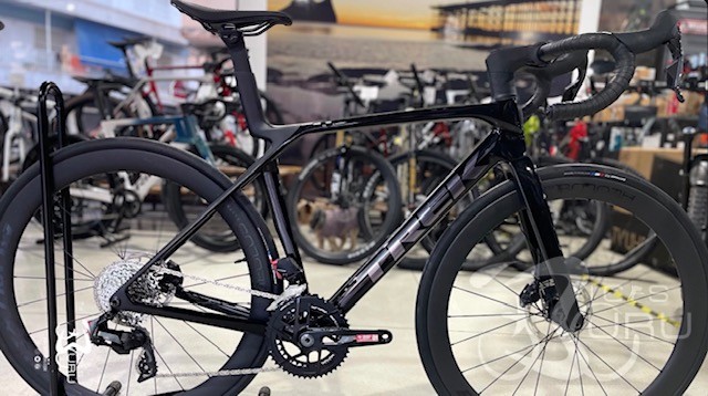 TREK MADONE SL 6 AXS Gen 8