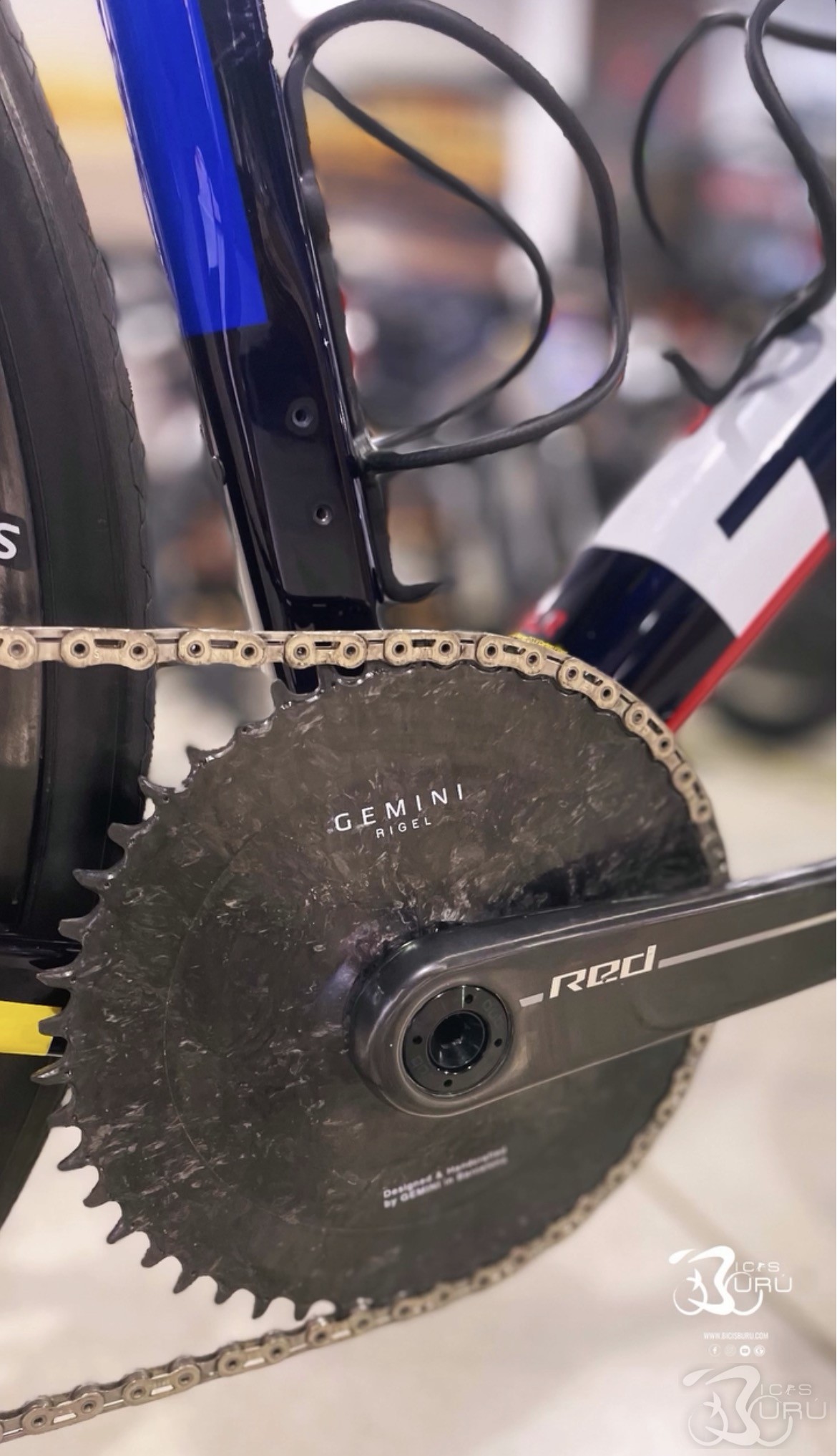 TREK DOMANE SLR